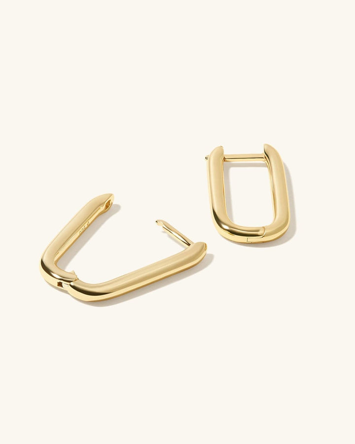 U Shaped Earrings model